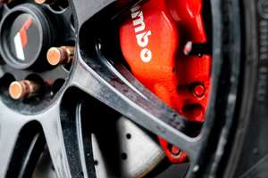 Car Breaks in red