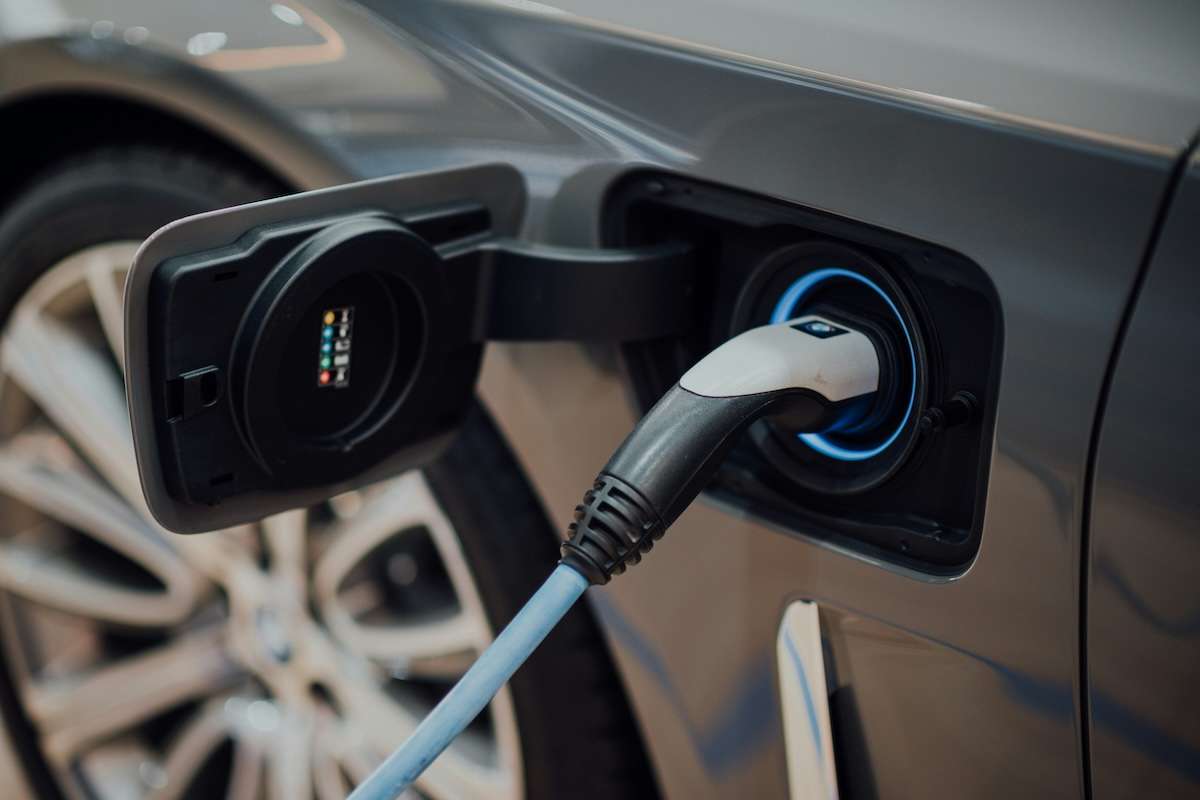 Understanding the Different Types of Electric & Electrified Vehicles ...