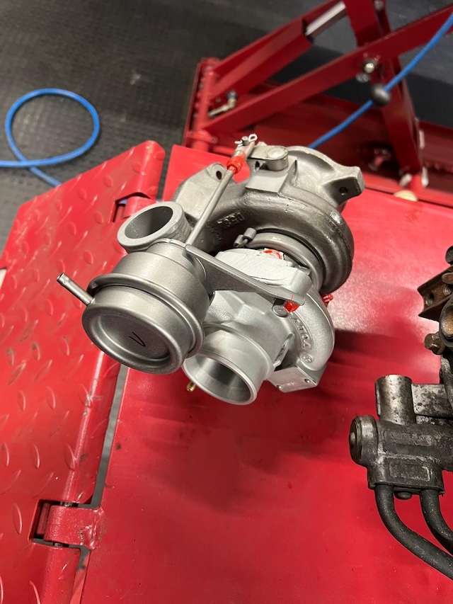 Restoration of Volvo 850R engine