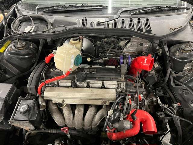 Restoration Project on the Volvo 850R