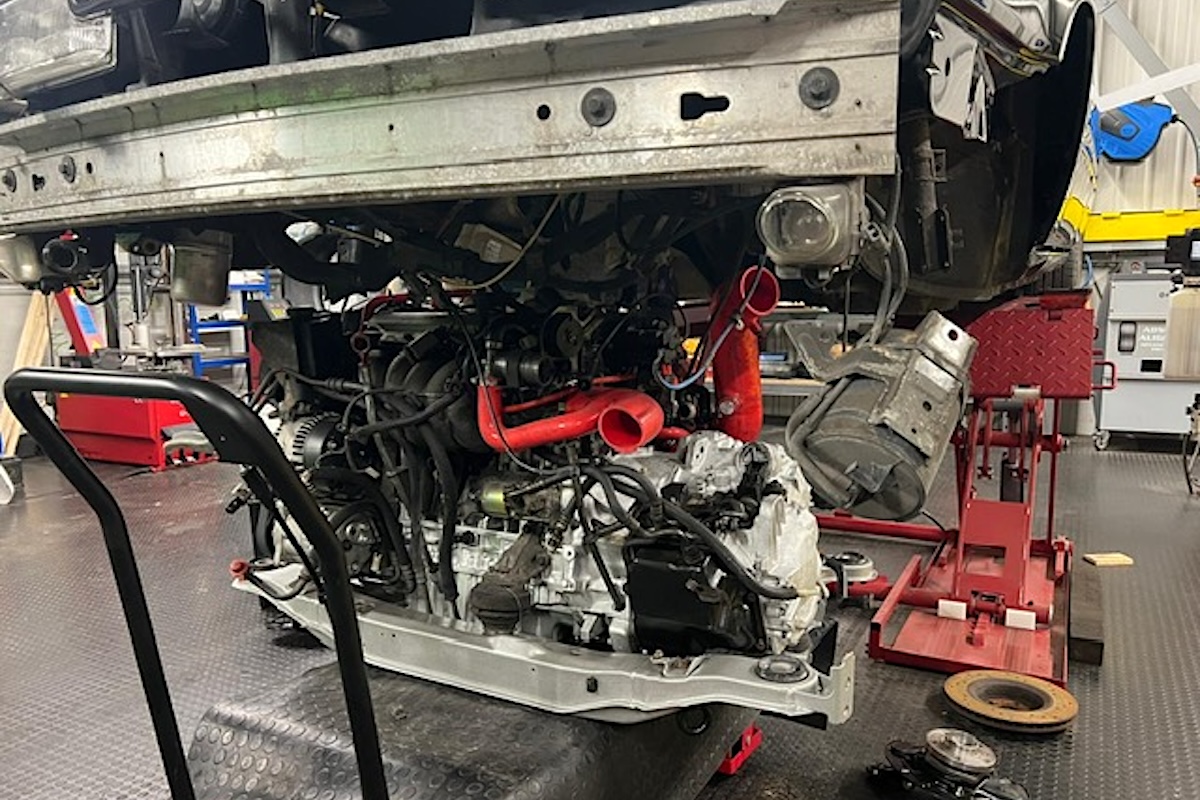 Restoration Project on the Volvo 850R